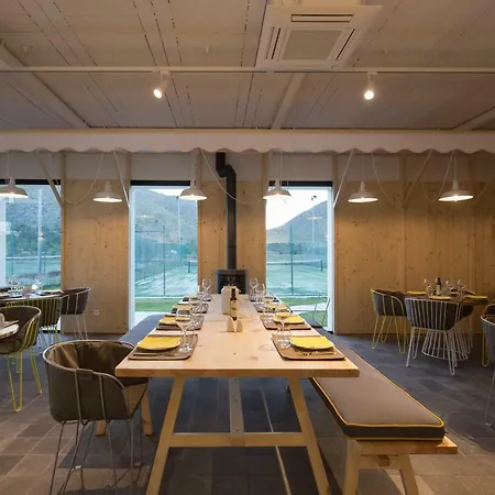 杜瓦毕达特公寓酒店 3*