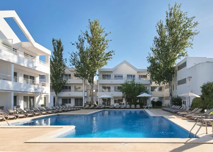 Ξενοδοχείο με διαμερίσματα Duvabitat 4*